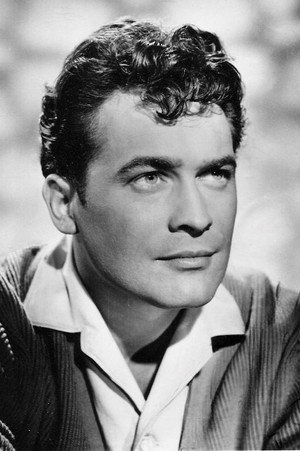 Carl Möhner in Jerry Cotton: Death and Diamonds