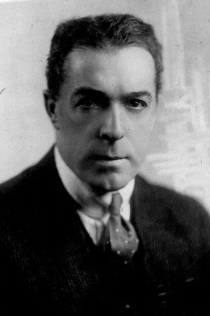 William Faversham in The Man Who Lost Himself