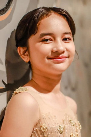 Graciella Abigail in Jumbo