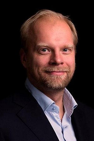Ville Myllyrinne in Linnan juhlat