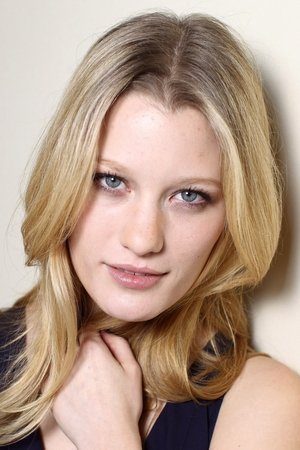 Ashley Hinshaw in Chronicle