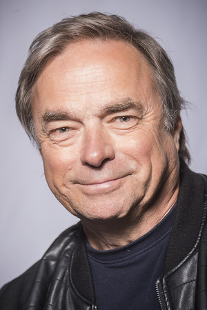 François Léveillée in François Léveillée : On est ben accomodant