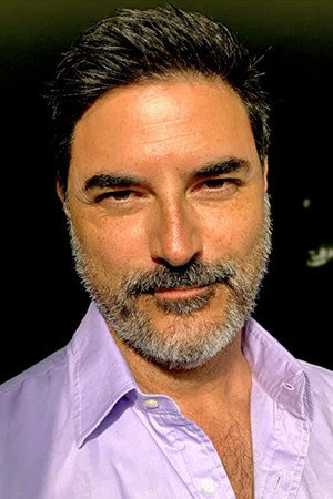 Armando Valdes-Kennedy in Billy's Hollywood Screen Kiss