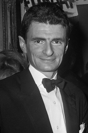 Jerzy Kosiński in Reds