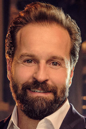 Alfie Boe in The Sunflower Superjam 2012