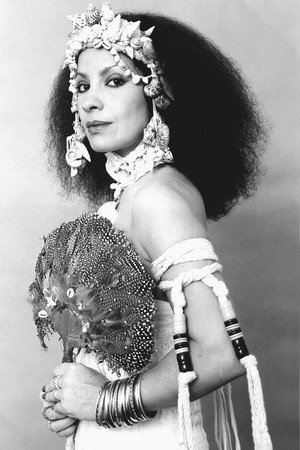 Clara Nunes in Samba on Your Feet