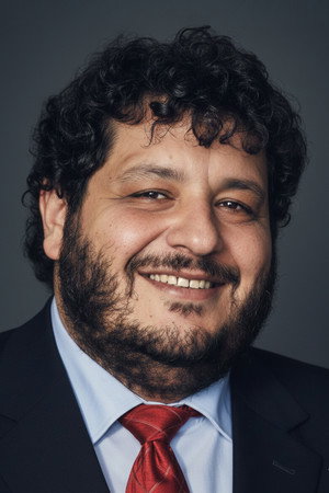 Erdal Tosun in Lovelorn