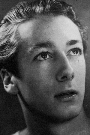 Robert Lynen in The Little King
