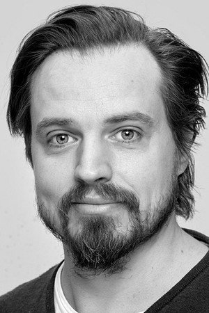 Anders Dale in Everything Must Go