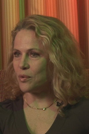 Zora Kerova in Cannibal Ferox