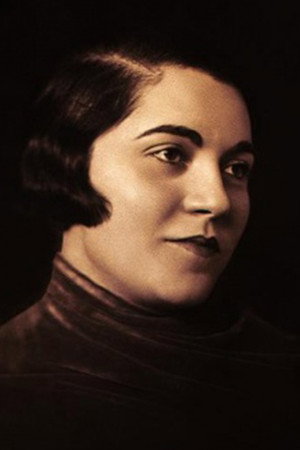 Ella Gombaszögi in The Ghost Train