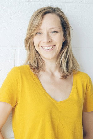 Alexandra Bialy in The Darkest