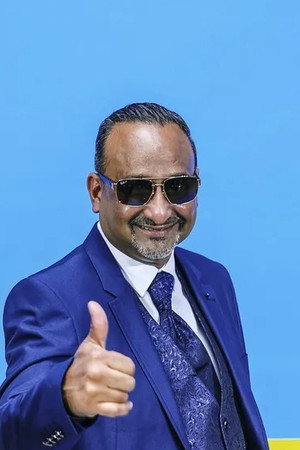 Yugan Naidoo in Trippin    with the Kandasamys