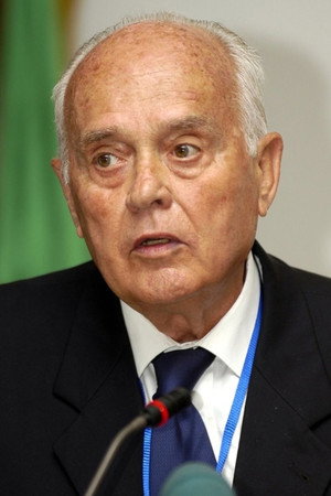 Pierre Chaulet in They Joined the Front