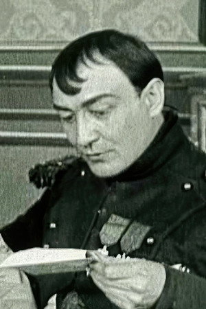 Paul Manson in La Cassette de l'émigrée