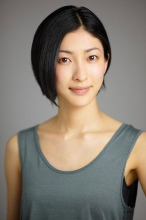 Erika Okuda in Topless