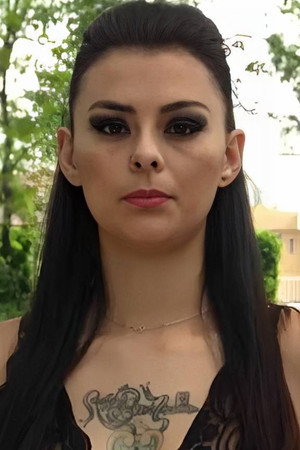 Fernanda Cuadra in Perversa tentación