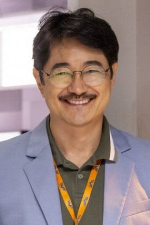 Chao Chen in Bury Your Dead
