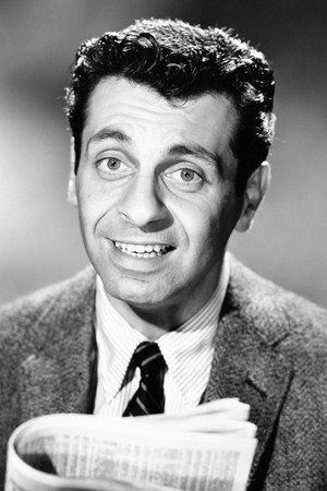 Mort Sahl in Don't Make Waves