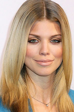 AnnaLynne McCord in Excision