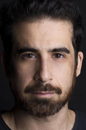 Francisco Sousa in Olhos Pretos, Cabelo Azul