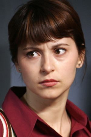 Yuliya Batinova in À quoi tu joues