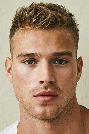 Matthew Noszka in Let It Snow