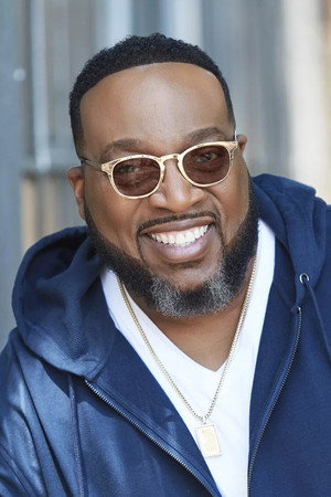 Marvin L. Sapp in WOW Gospel 2004