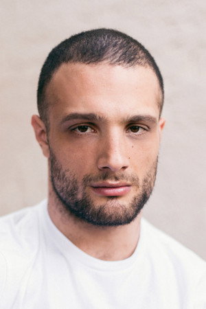 Cosmo Jarvis in The Alto Knights