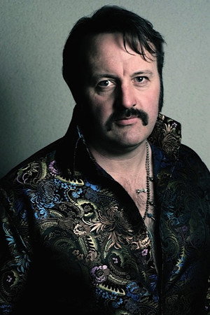 Mike Bubbins in Mike Bubbins: Throwback