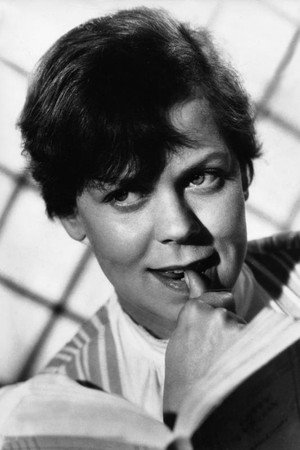 Ruth Stephan in Hurra, die Schule brennt
