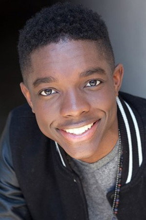 Carlos Knight in FRED 3: Camp Fred