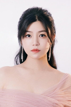 Michelle Chen in Urban Games
