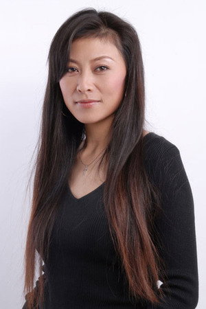 Yue Hong in Eight Women Fighters