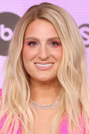 Meghan Trainor in Bug Therapy