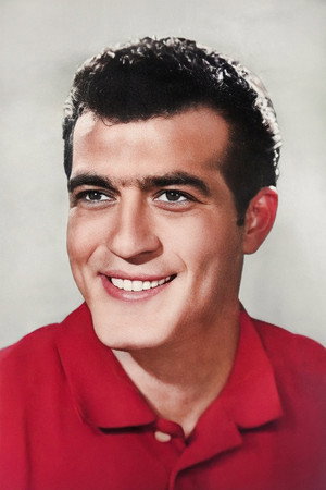 Fikret Hakan in Kısmet