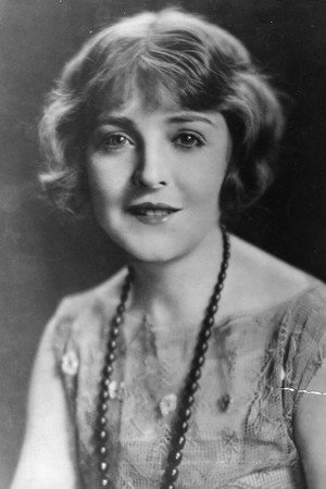 Enid Bennett in Robin Hood