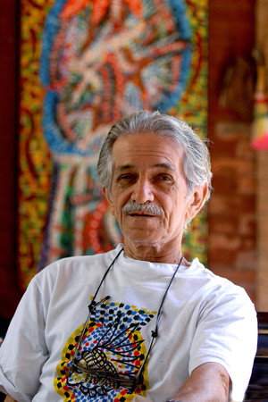 Chico Liberato in A Vida é da Cor que Pintamos