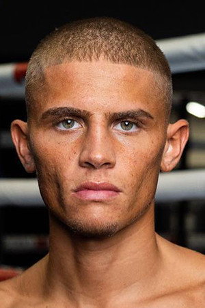 Dominic Valle in Nicklaus Flaz vs. Delante Johnson