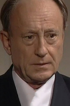 Arturo Maly in The Children of Fierro