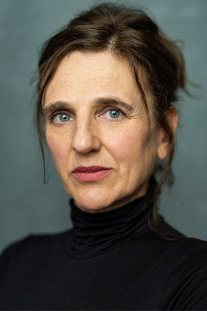Elizabeth Hill in Egg Timer