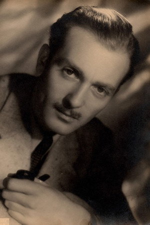 Daniel White in Diamonds of Kilimandjaro