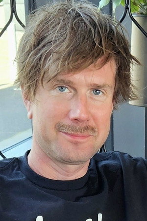 Timo Räisänen in Håkan Hellström ‎– Explodera Bateria!