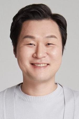 Yoon Kyung-ho in Tazza: The Song of Beelzebub