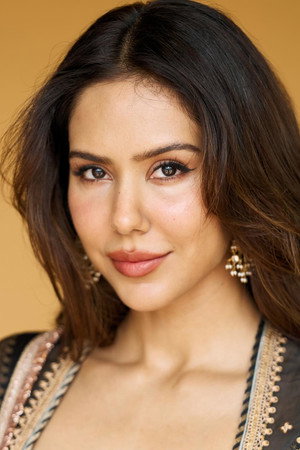 Sonam Bajwa in Border 2