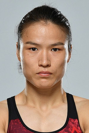 Zhang Weili in UFC 261: Usman vs. Masvidal 2