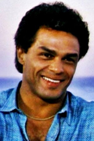 Héctor Mercado in Delta Force 2  The Colombian Connection