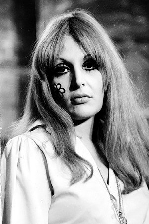 Gisela Dali in The Deserter