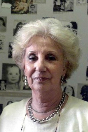 Estela de Carlotto in Tupac Amaru, algo está cambiando: something is changing