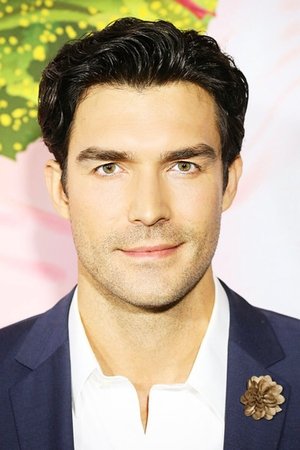 Peter Porte in Love at the Shore